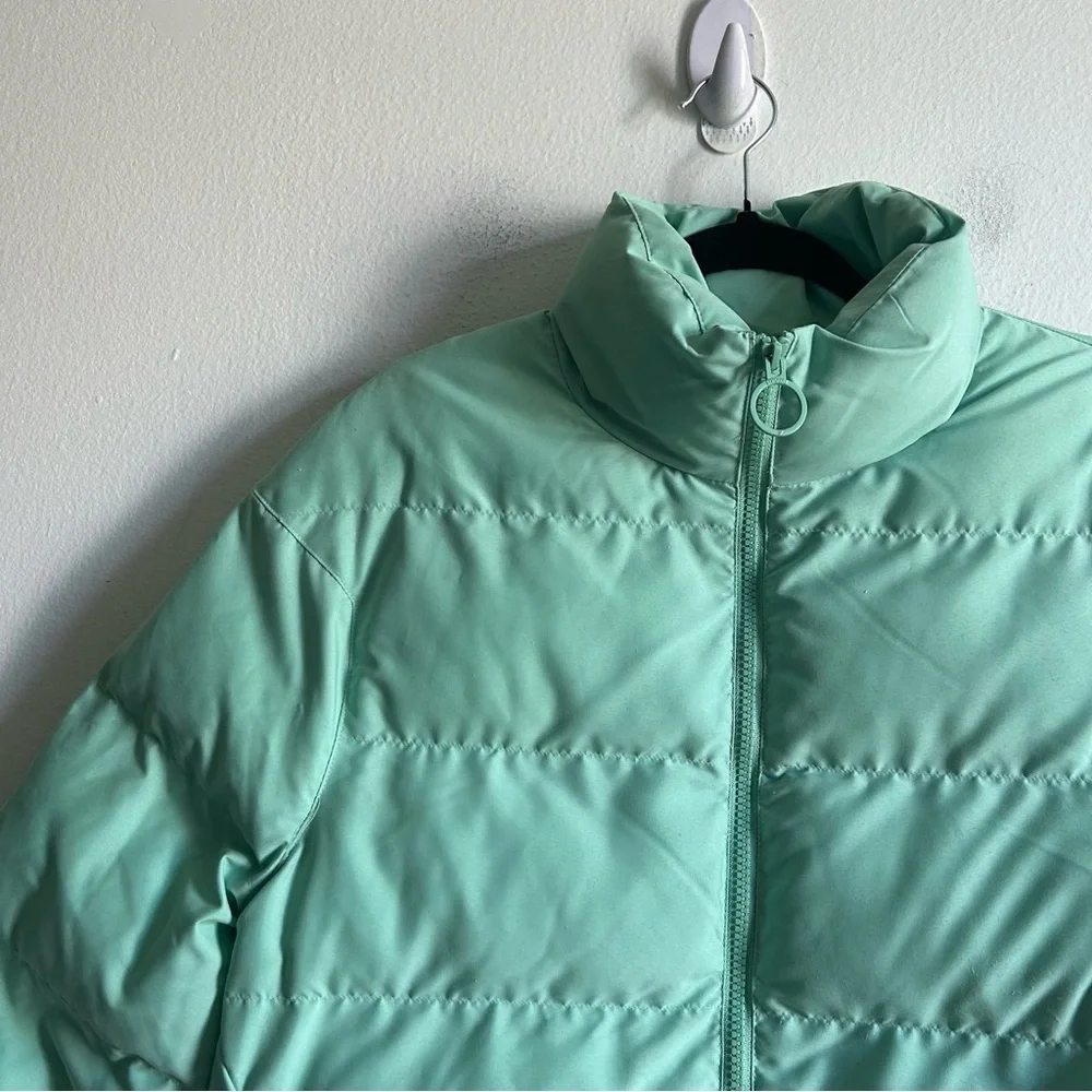 Gymshark Sz XS Mint Green Cropped Puffer Winter Coat - Picture 3 of 12